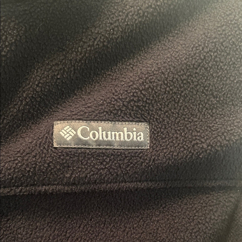 Columbia Black Fleece Vest - Picture 2 of 4